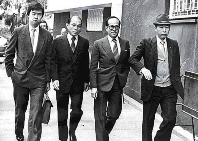 澳门六张赌牌，赌场业黄金时代的象征与挑战